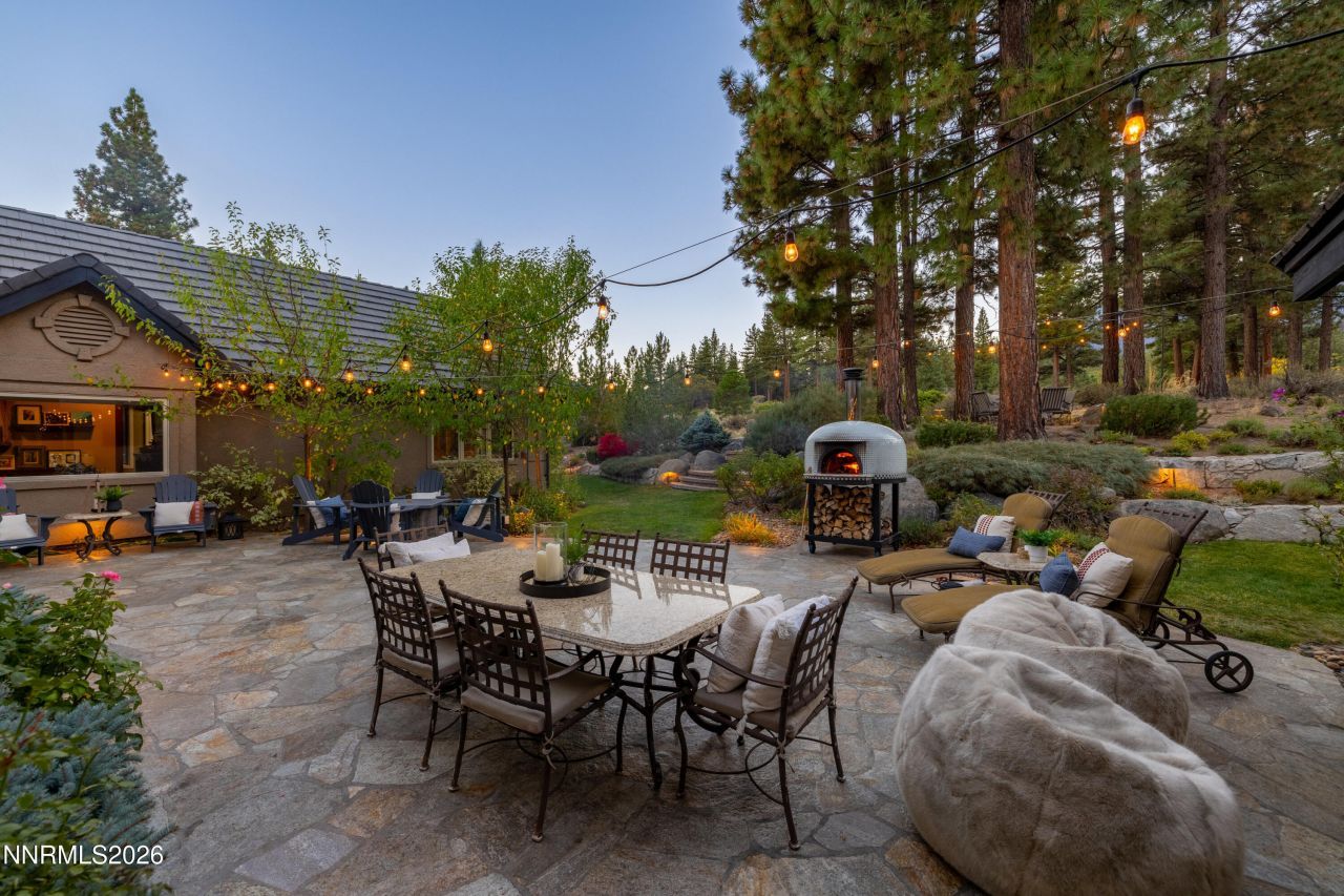 102 W Willis Lane, Reno, NV 89511 Photo