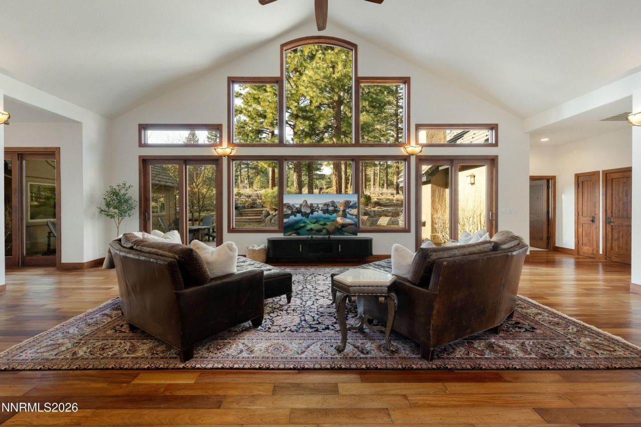 102 W Willis Lane, Reno, NV 89511 Photo