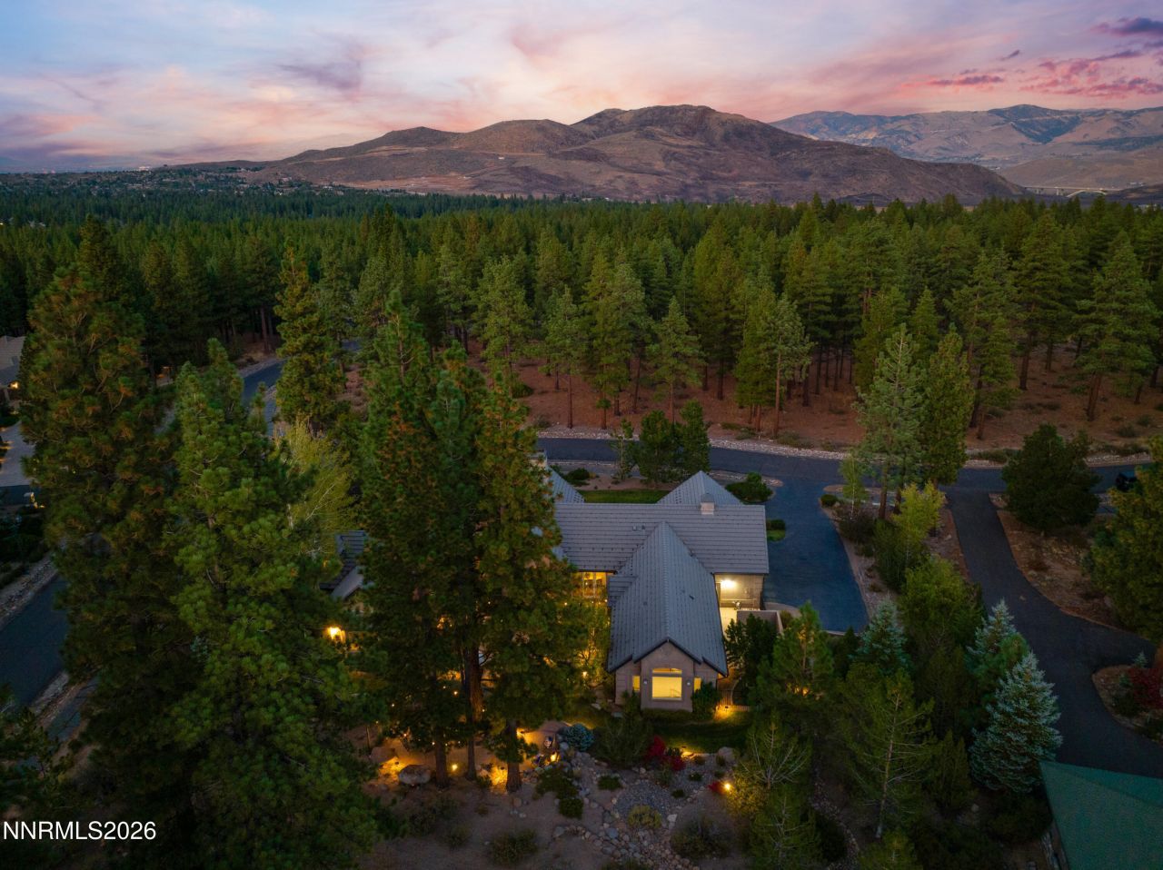 102 W Willis Lane, Reno, NV 89511 Photo