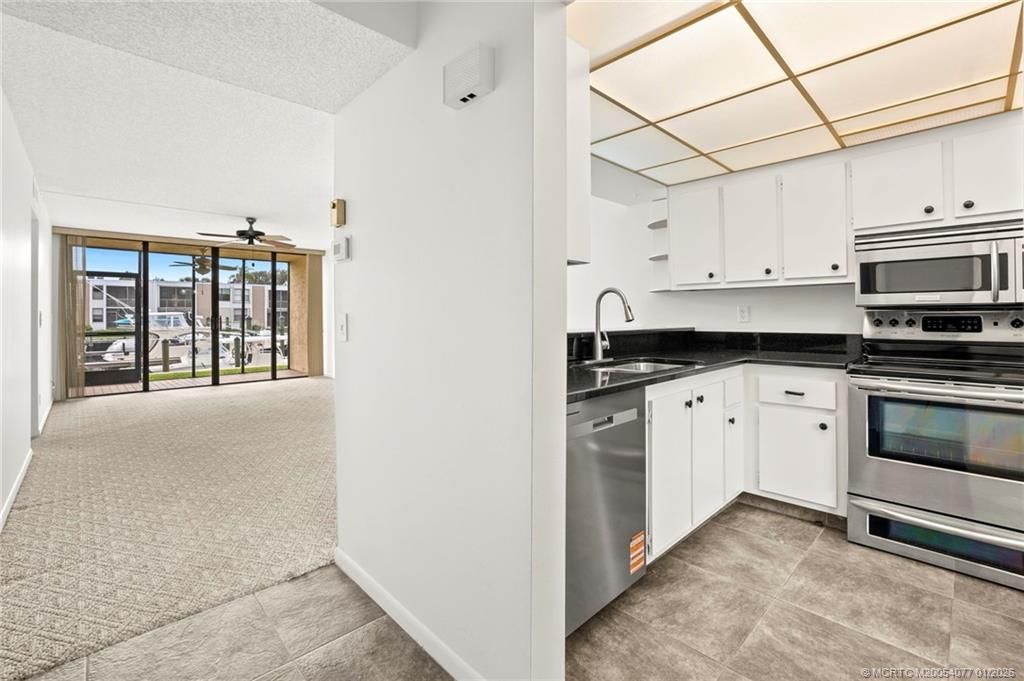 1950 SW Palm City Road, Unit 6105, Stuart, FL 34994 Photo