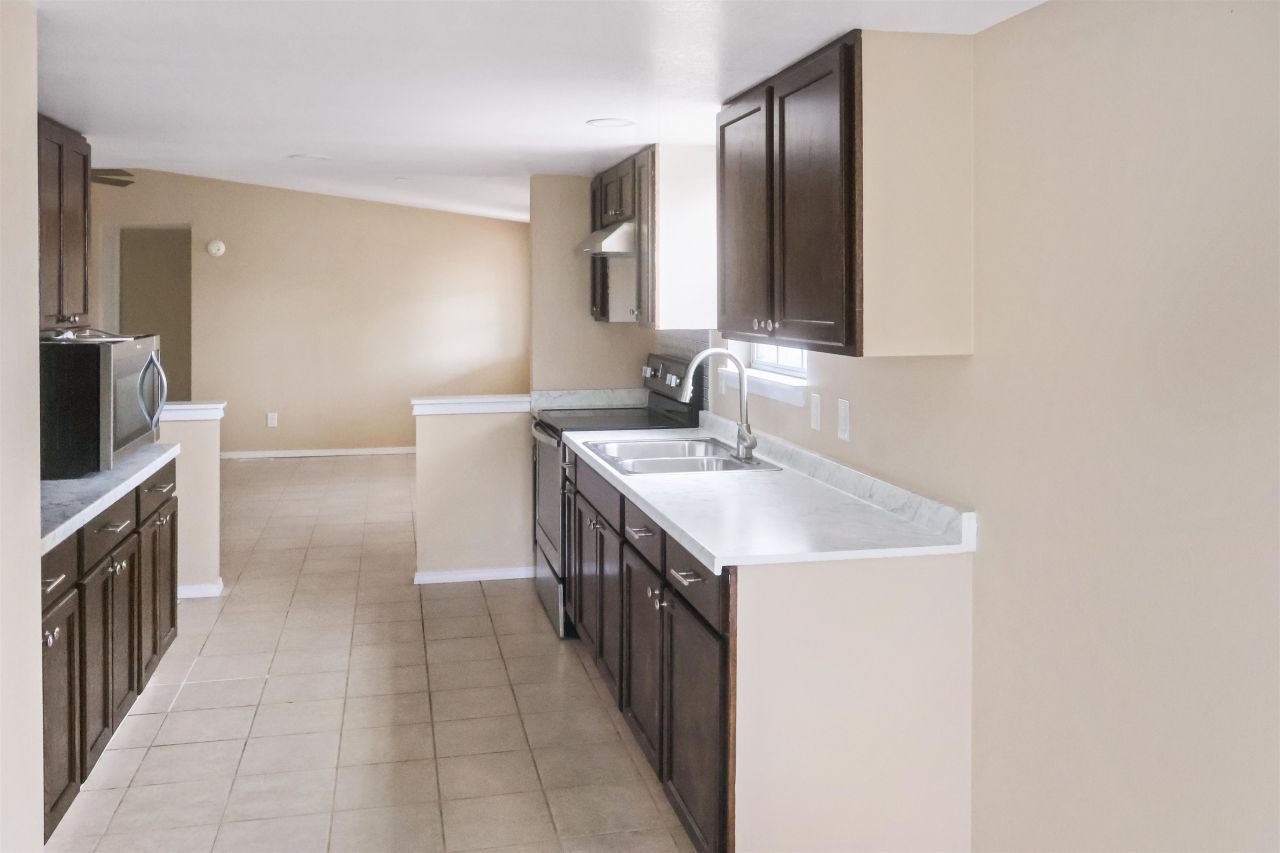 2850 Saint John Street, Marianna, FL 32448 Photo