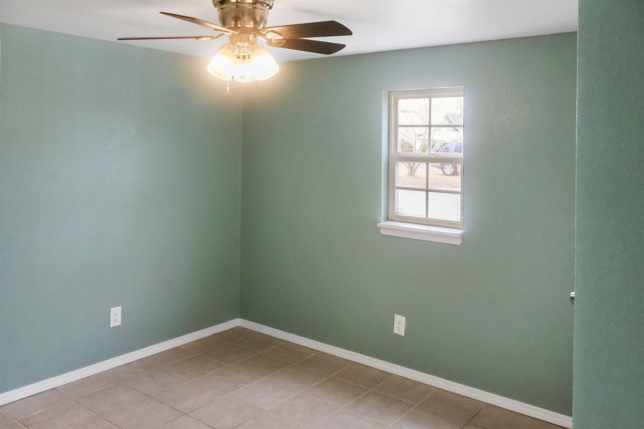 2850 Saint John Street, Marianna, FL 32448 Photo