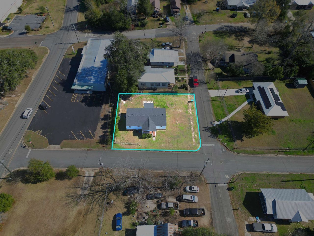 2850 Saint John Street, Marianna, FL 32448 Photo