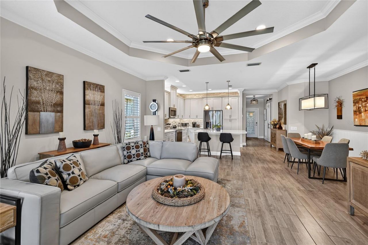 6909 Playa Bella Drive, Bradenton, FL 34209 Photo