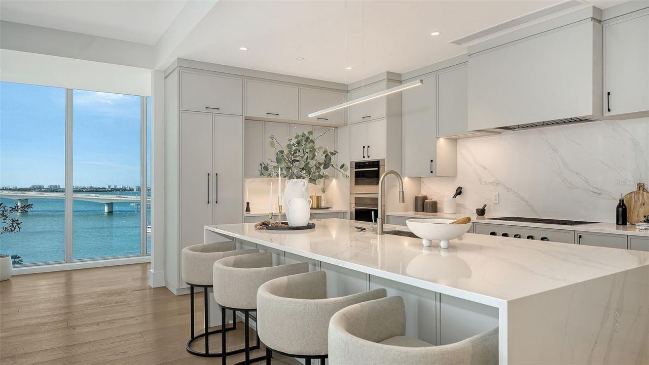 253 Golden Gate Point, Unit 703, Sarasota, FL 34236 Photo