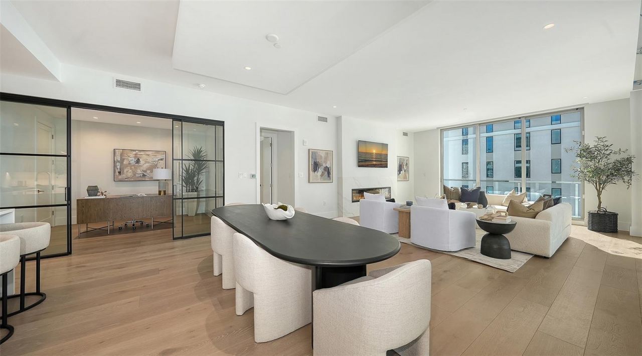 253 Golden Gate Point, Unit 703, Sarasota, FL 34236 Photo