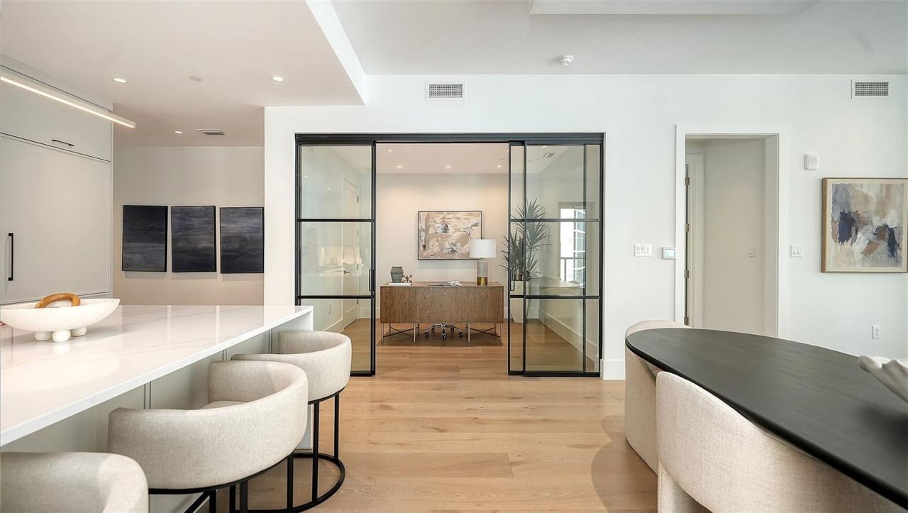 253 Golden Gate Point, Unit 703, Sarasota, FL 34236 Photo