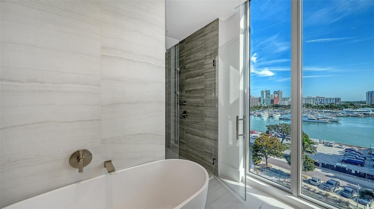 253 Golden Gate Point, Unit 703, Sarasota, FL 34236 Photo