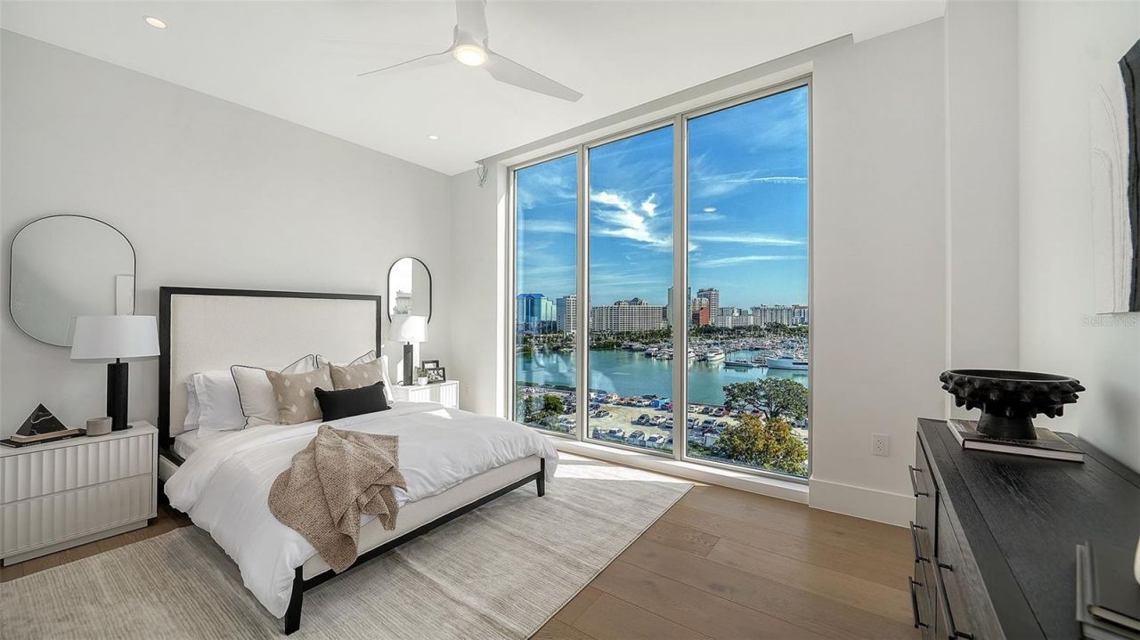 253 Golden Gate Point, Unit 703, Sarasota, FL 34236 Photo