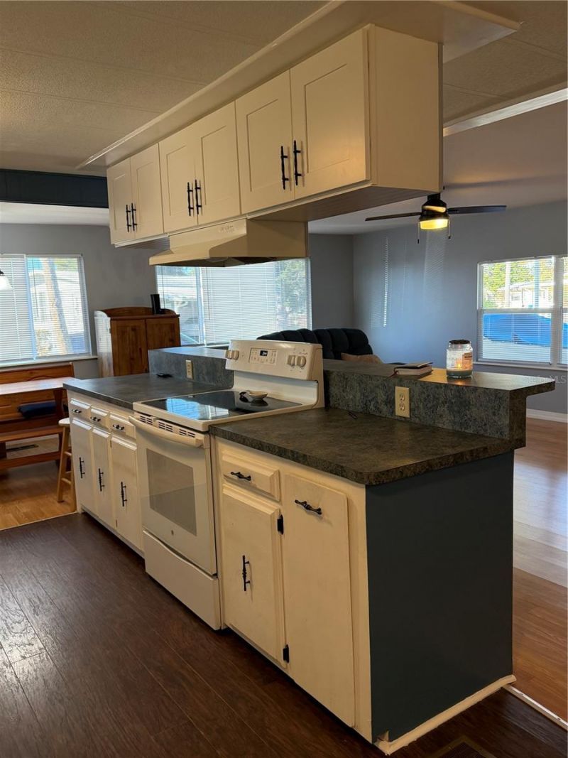 124 Cedar Street, Edgewater, FL 32141 Photo