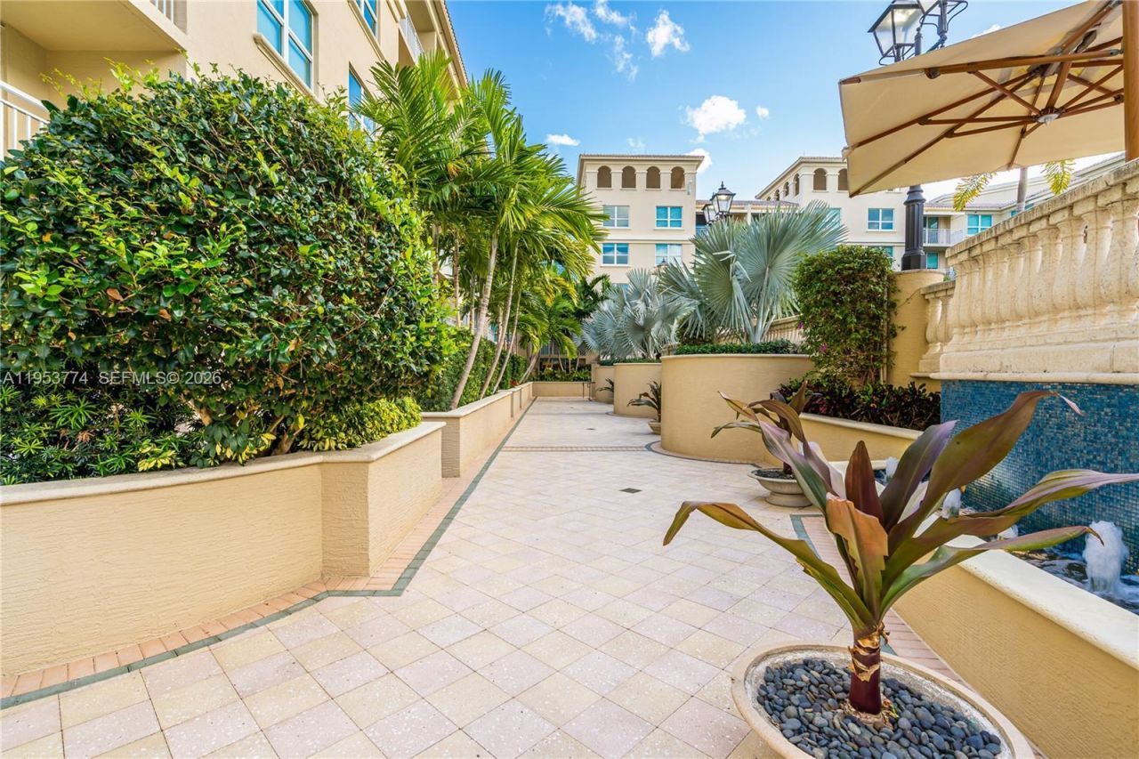 99 SE Mizner Blvd, Unit 409, Boca Raton, FL 33432 Photo