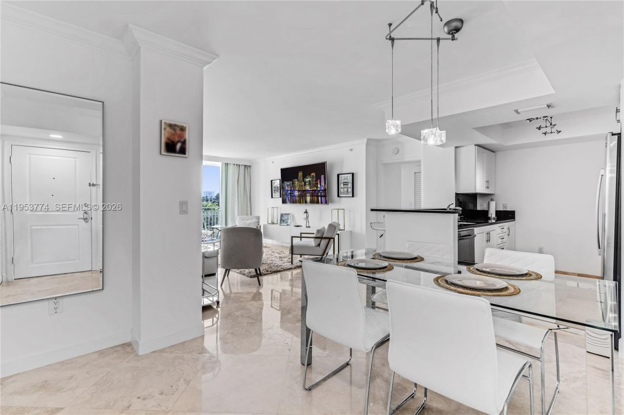 99 SE Mizner Blvd, Unit 409, Boca Raton, FL 33432 Photo