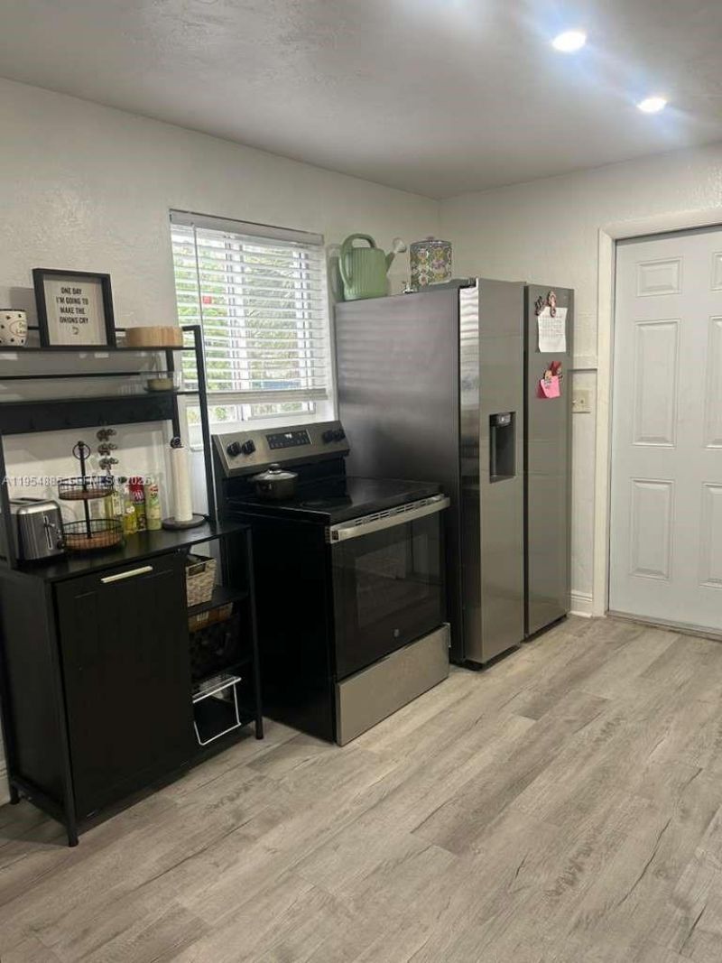 616 NW 22nd Rd, Fort Lauderdale, FL 33311 Photo