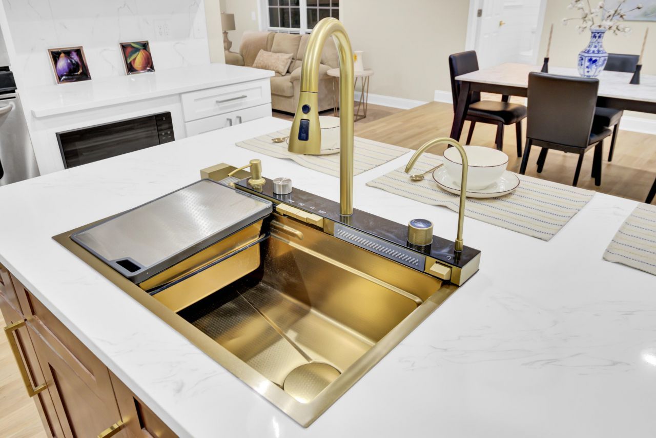 6008 Rembert Drive Photo 16