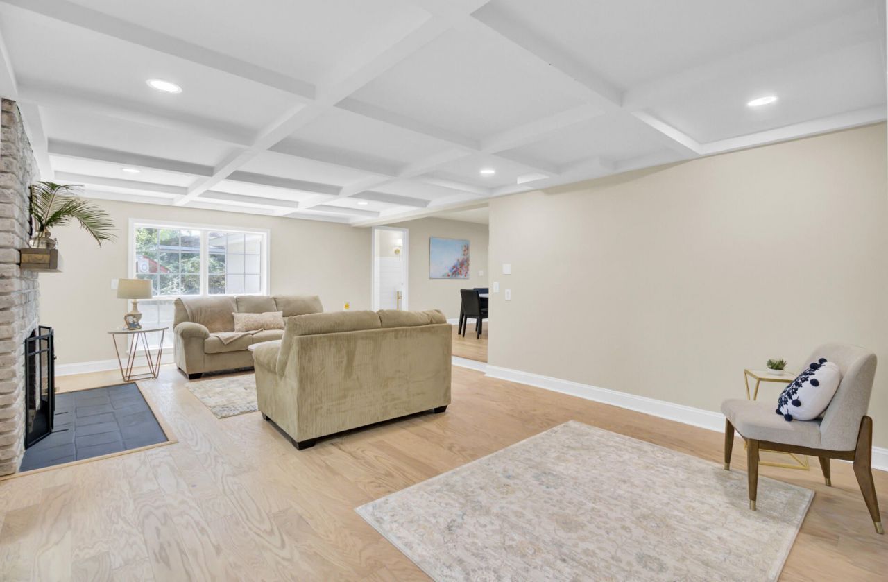 6008 Rembert Drive Photo 23