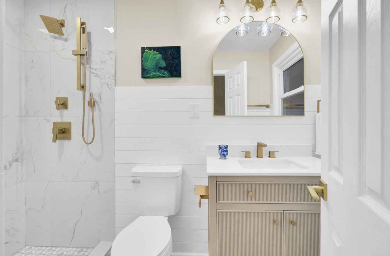 6008 Rembert Drive Photo 6