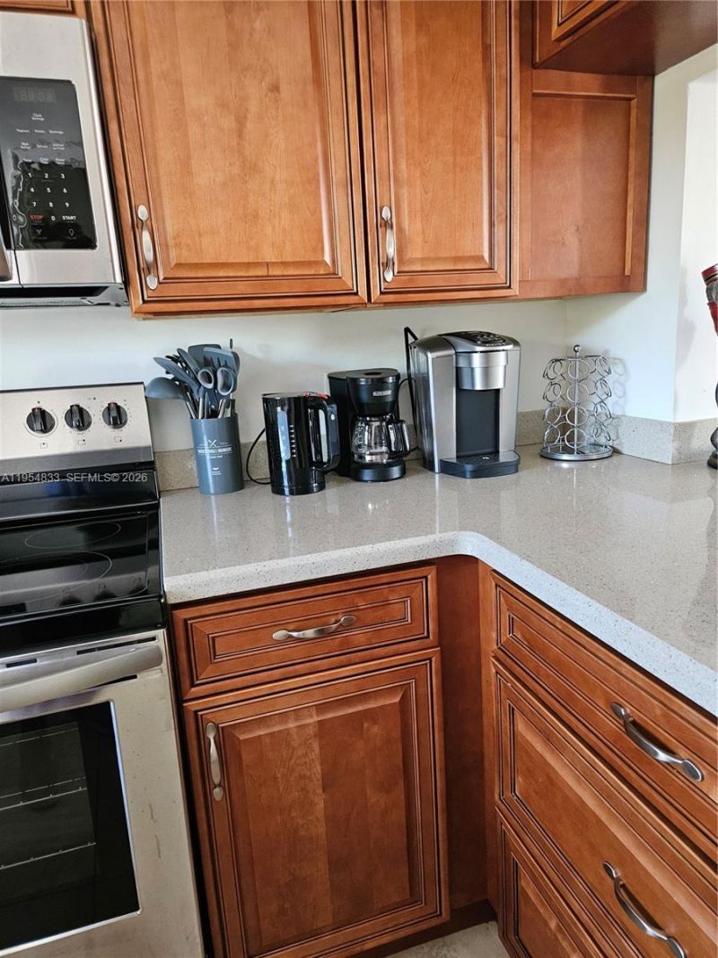 9441 Live Oak Pl, Unit 407, Davie, FL 33324 Photo