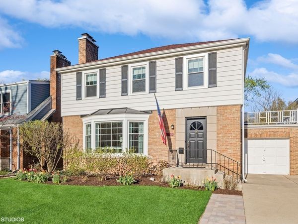 310 Leitch Avenue, La Grange, IL 60525