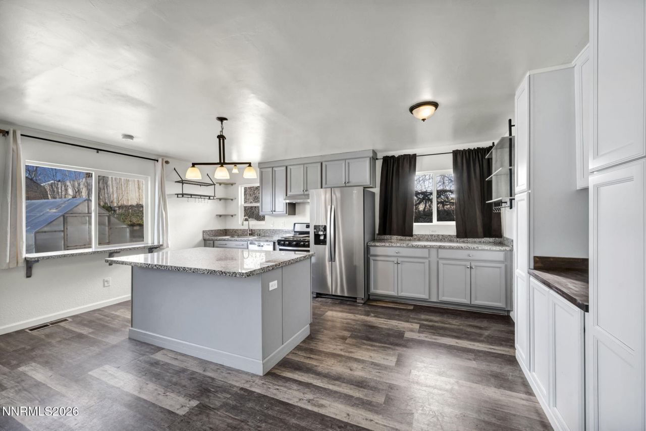 7575 Halifax Drive, Reno, NV 89506 Photo