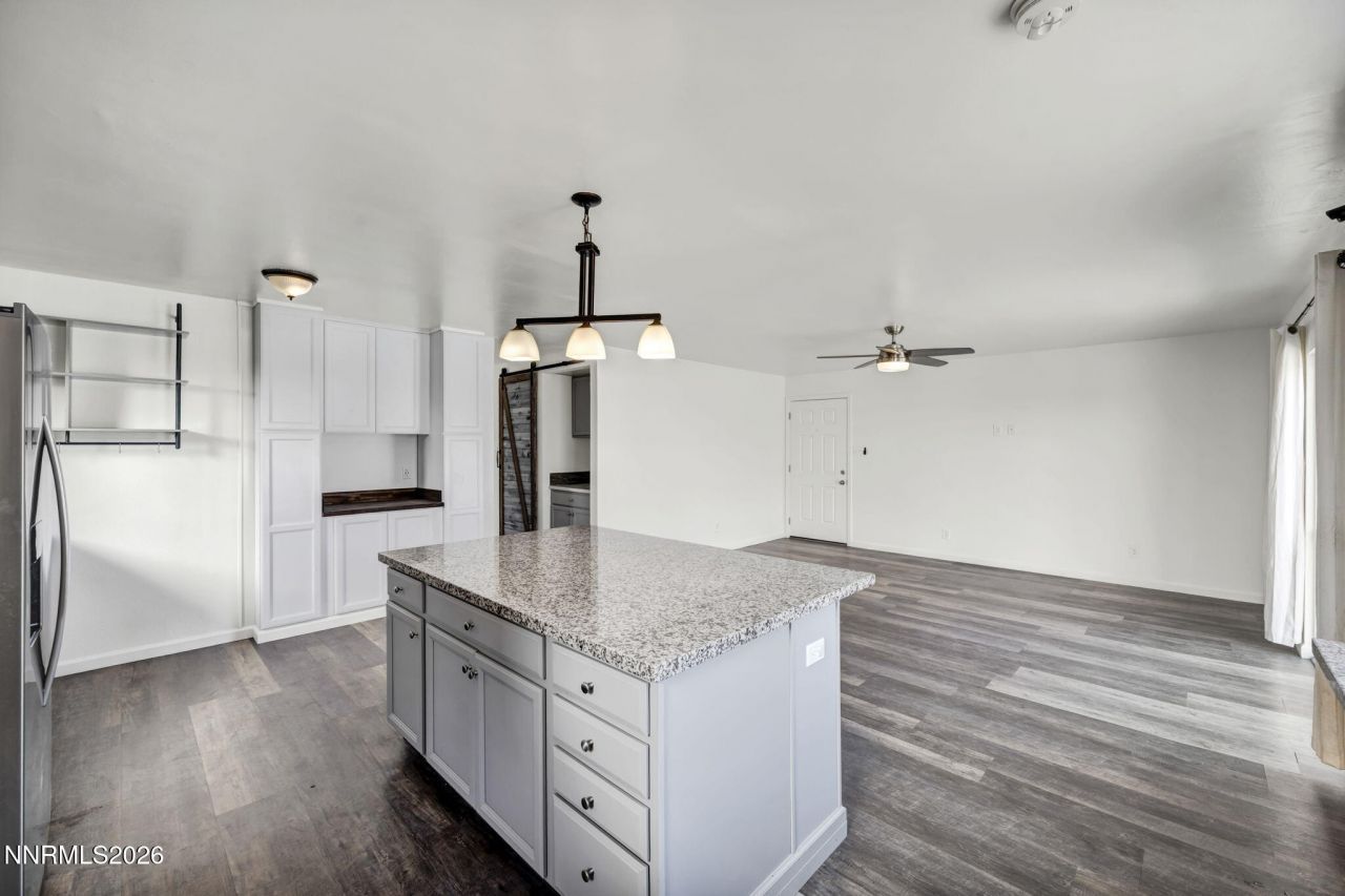 7575 Halifax Drive, Reno, NV 89506 Photo