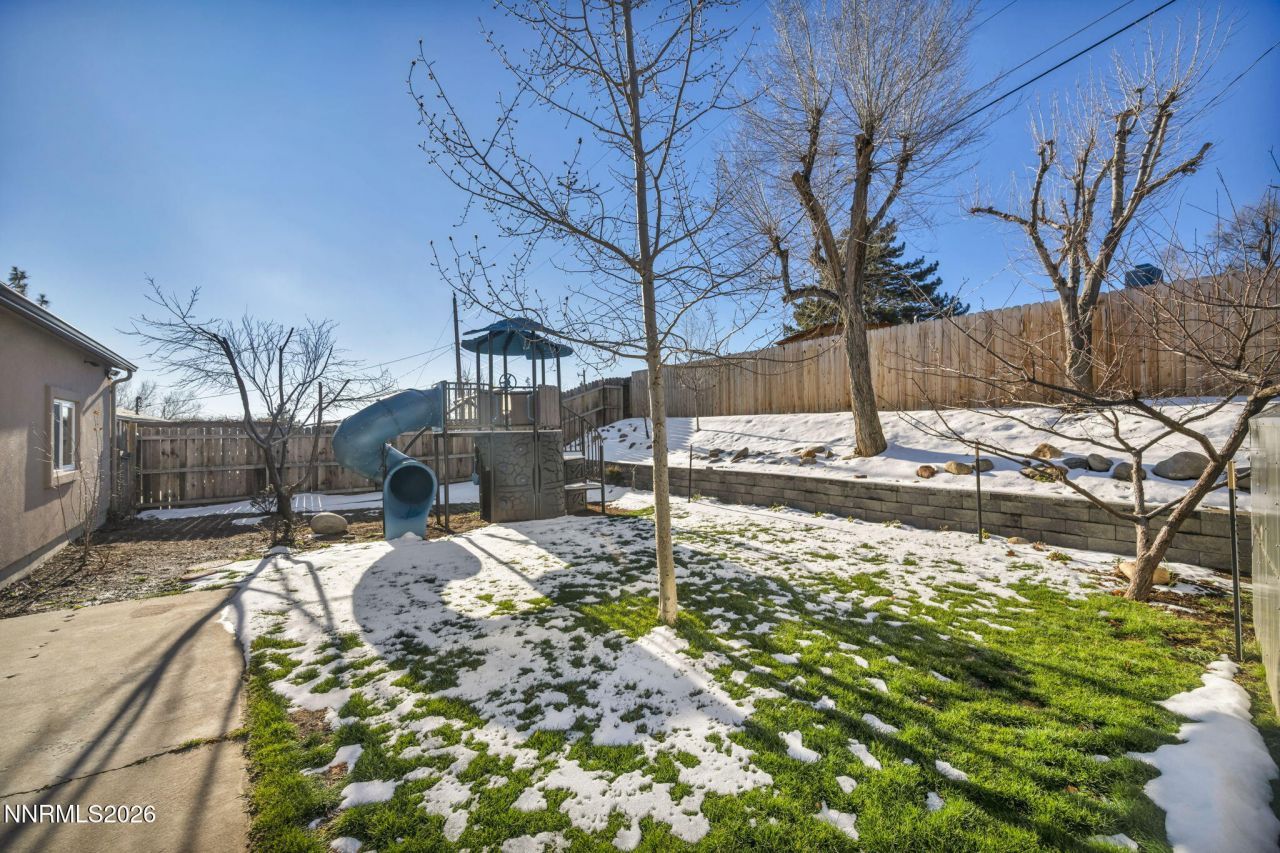 7575 Halifax Drive, Reno, NV 89506 Photo