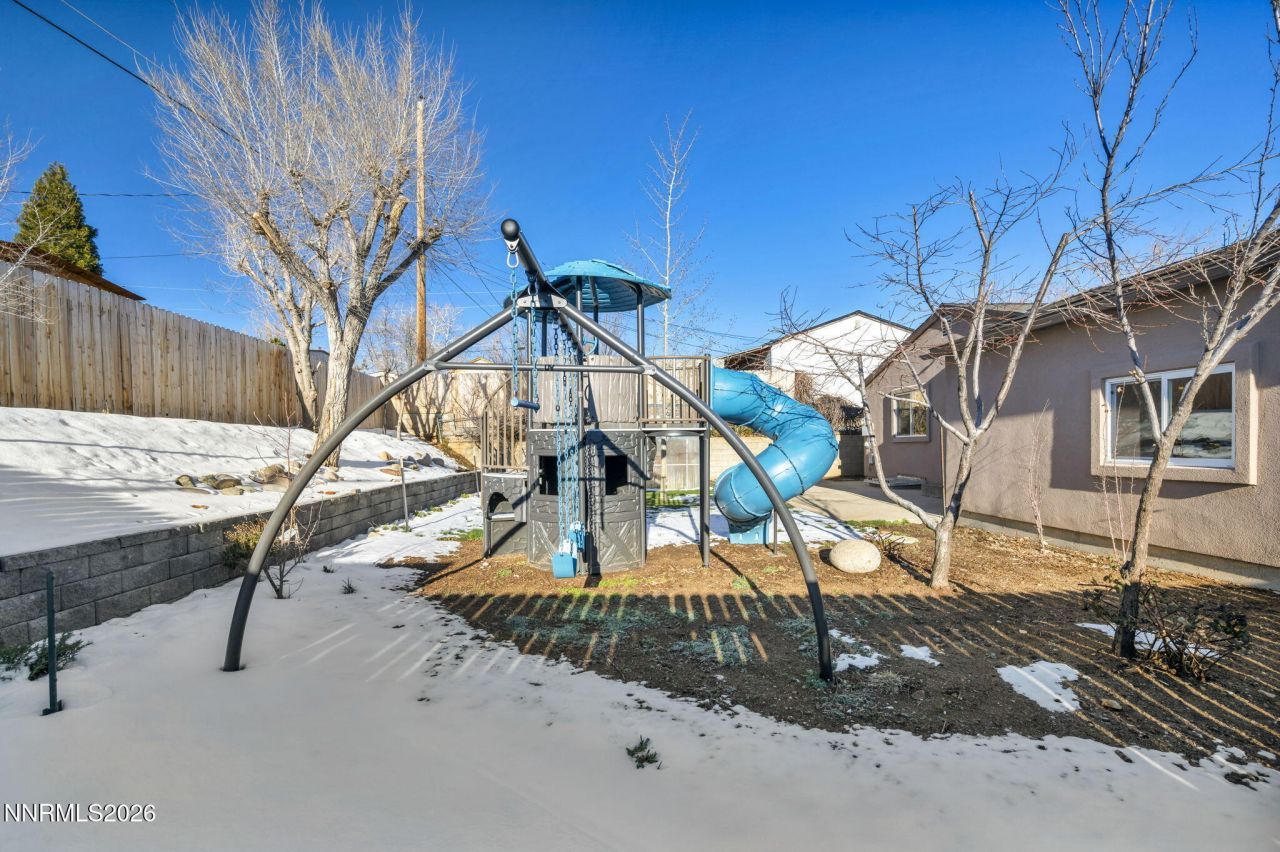 7575 Halifax Drive, Reno, NV 89506 Photo