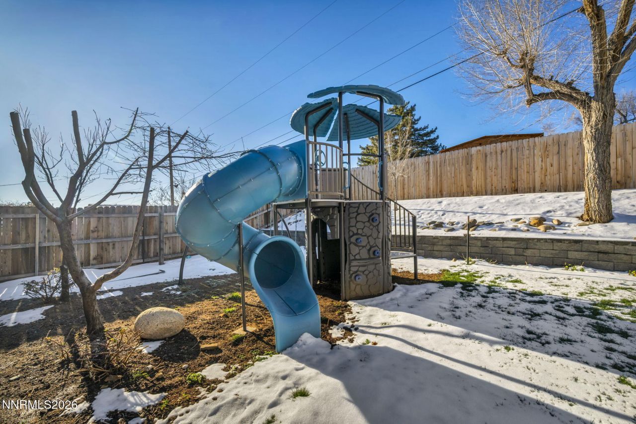 7575 Halifax Drive, Reno, NV 89506 Photo