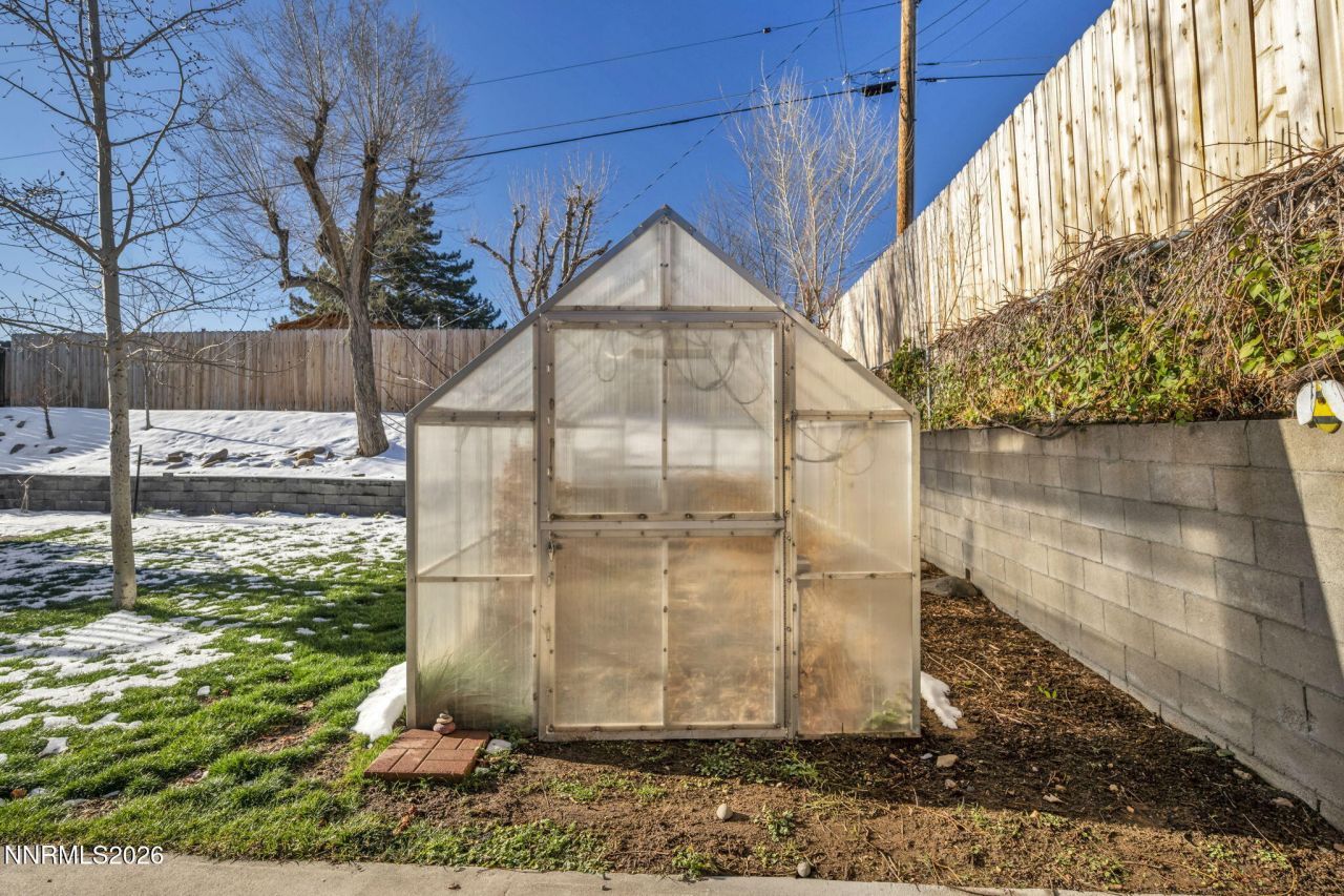 7575 Halifax Drive, Reno, NV 89506 Photo