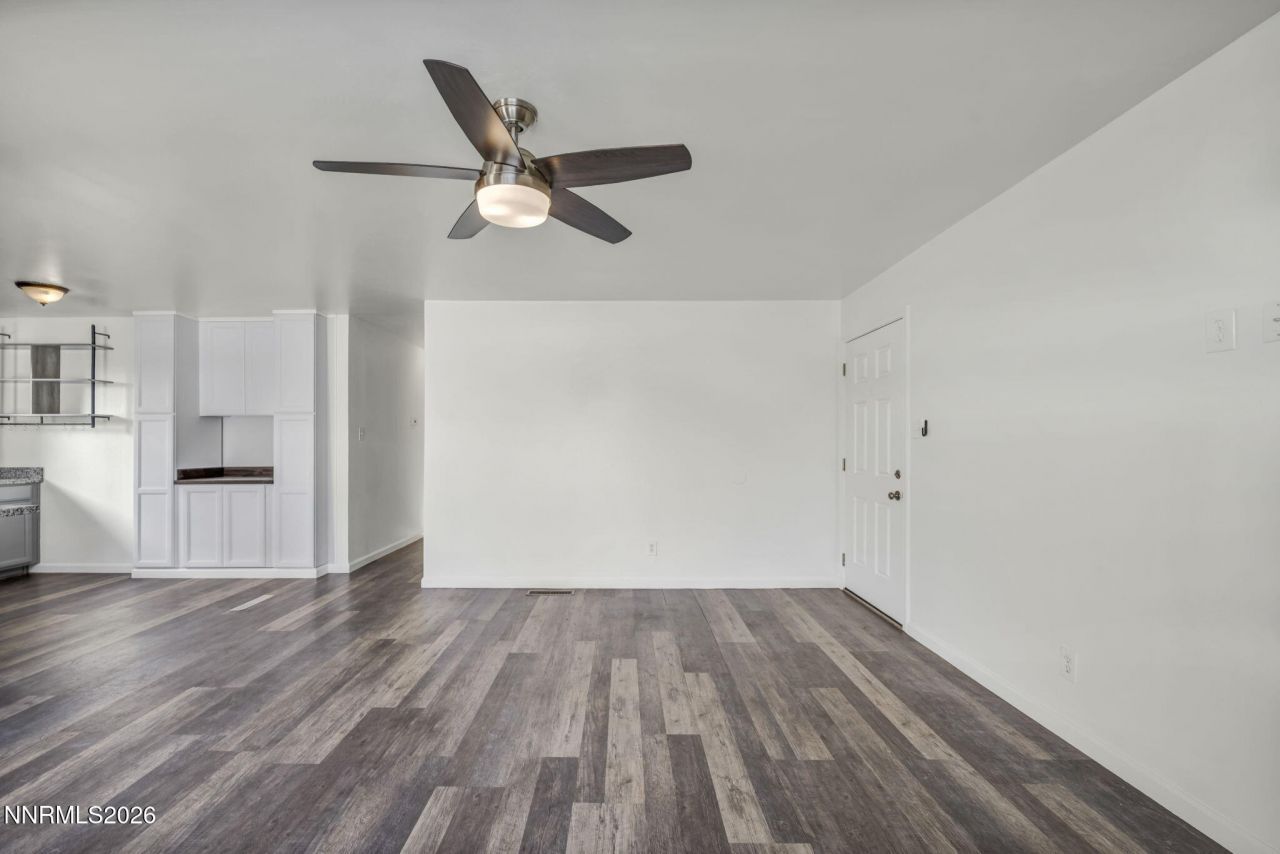 7575 Halifax Drive, Reno, NV 89506 Photo