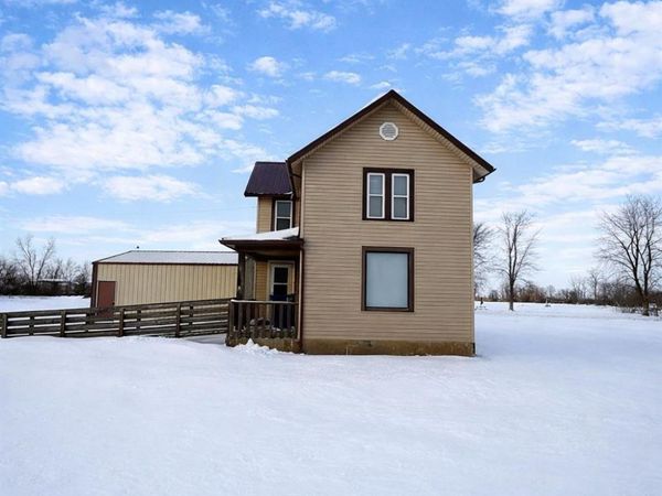 6991 W Lakeshore Drive, Port Clinton, OH 43452