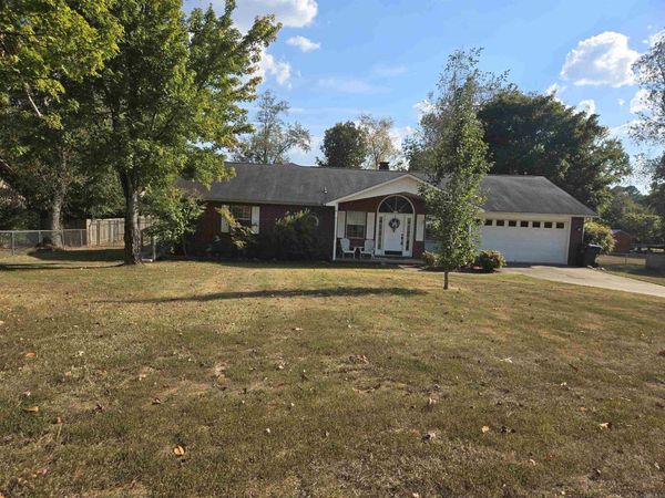 110 Circle R court, Hot Springs, AR 71901