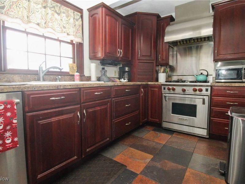 4833 Oak Knoll Drive, Boardman, OH 44512 Photo 6