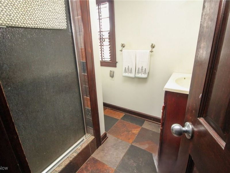 4833 Oak Knoll Drive, Boardman, OH 44512 Photo 9