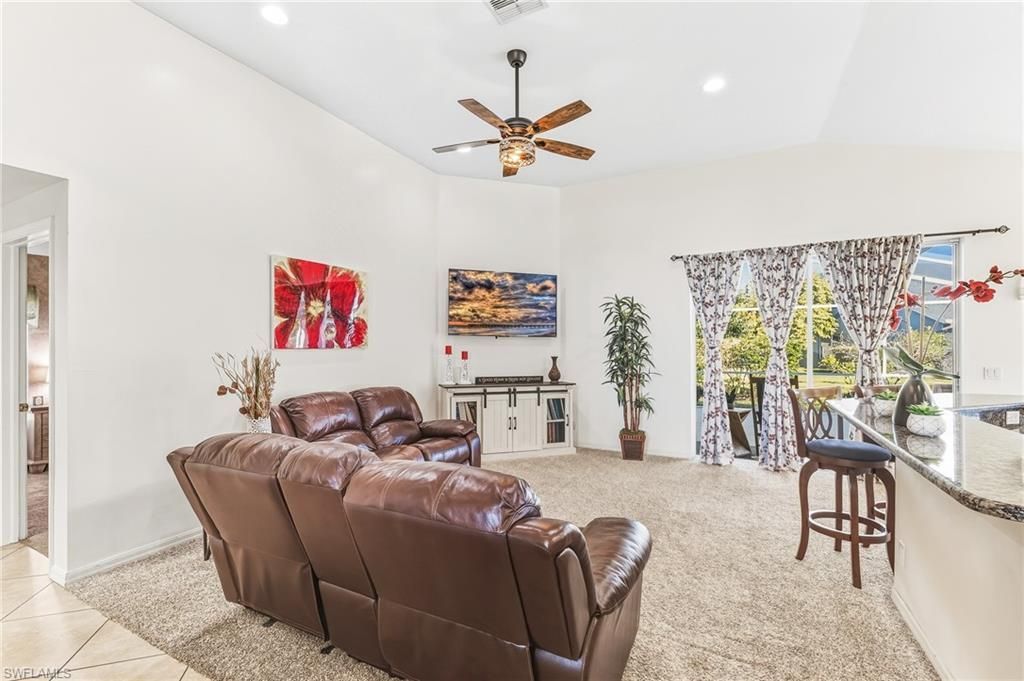 3670 Sunland Ln, Estero, FL 33928 Photo