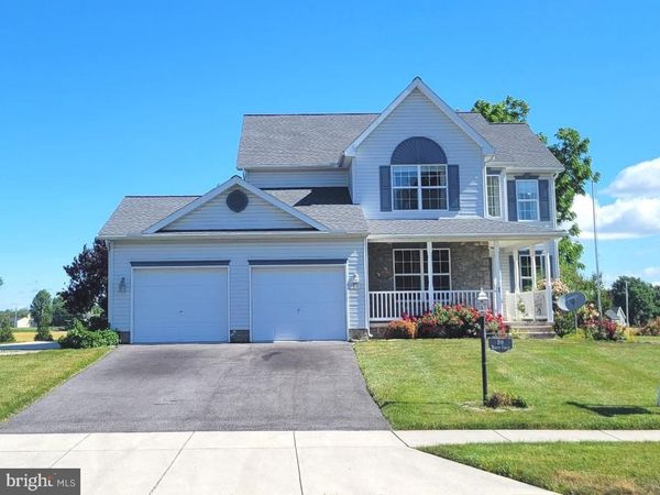 86 BARLEY CIRCLE, HANOVER, PA 17331
