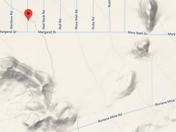 11964 S DATELAND Road, Unit 10, Yucca, AZ 86438