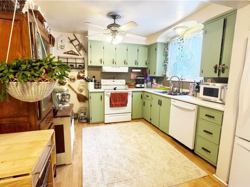 977 County Road 41, Richmond, OH 43944 Photo 10