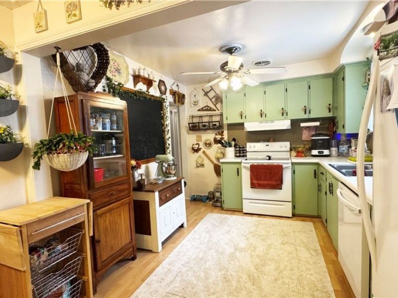 977 County Road 41, Richmond, OH 43944 Photo 11