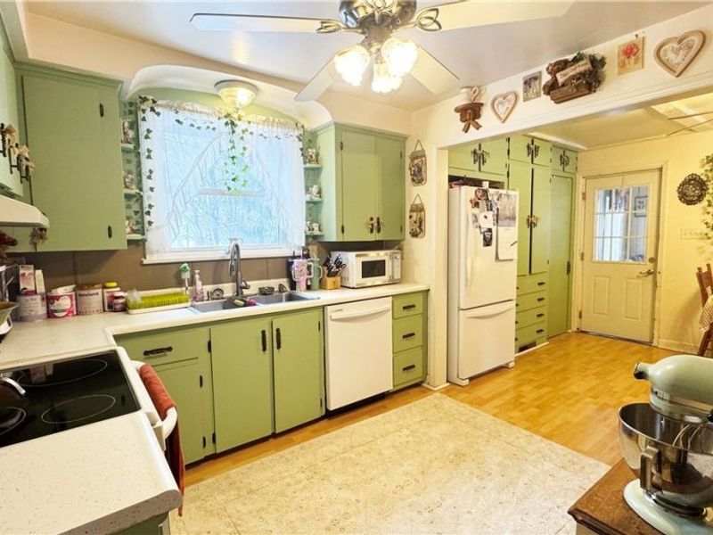 977 County Road 41, Richmond, OH 43944 Photo 12