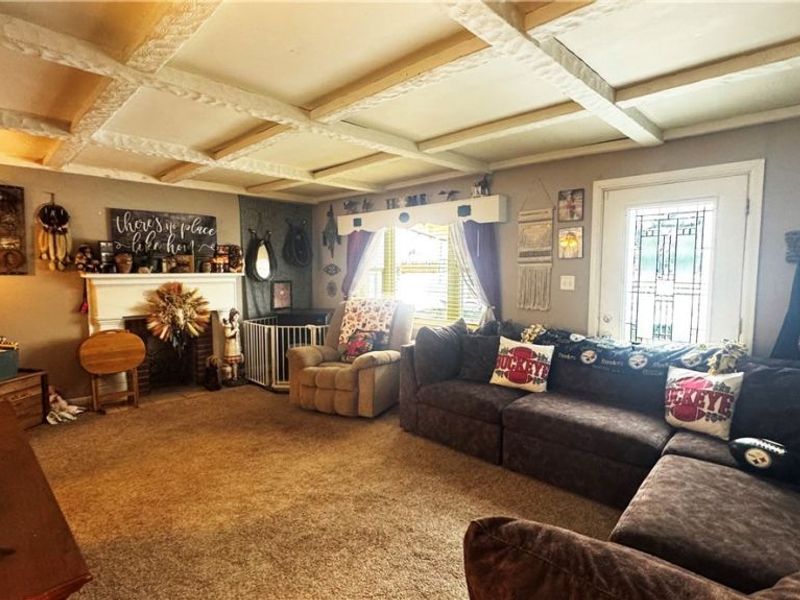 977 County Road 41, Richmond, OH 43944 Photo 9