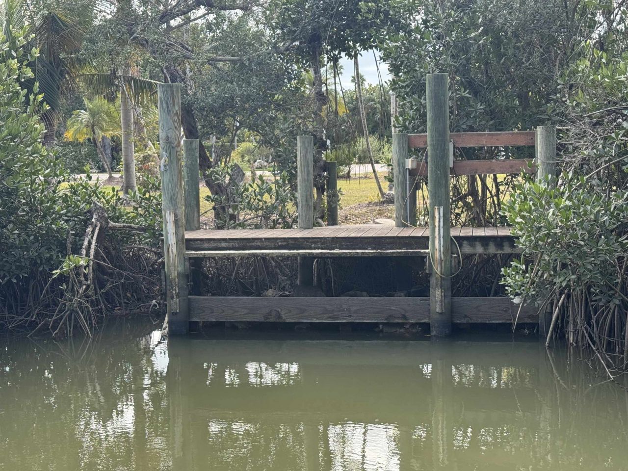 404 E Gulf Dr, Sanibel, FL 33957 Photo