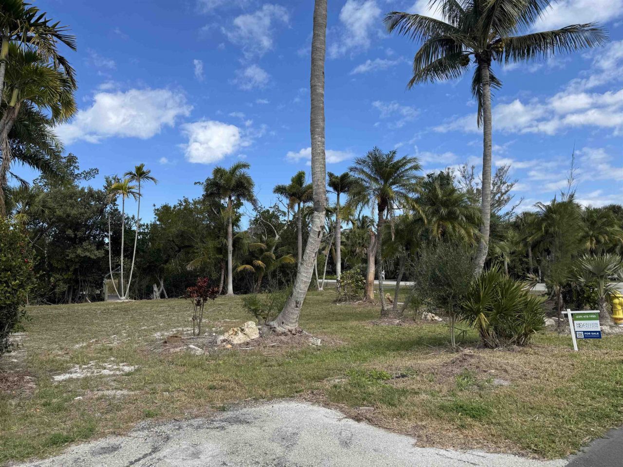 404 E Gulf Dr, Sanibel, FL 33957 Photo