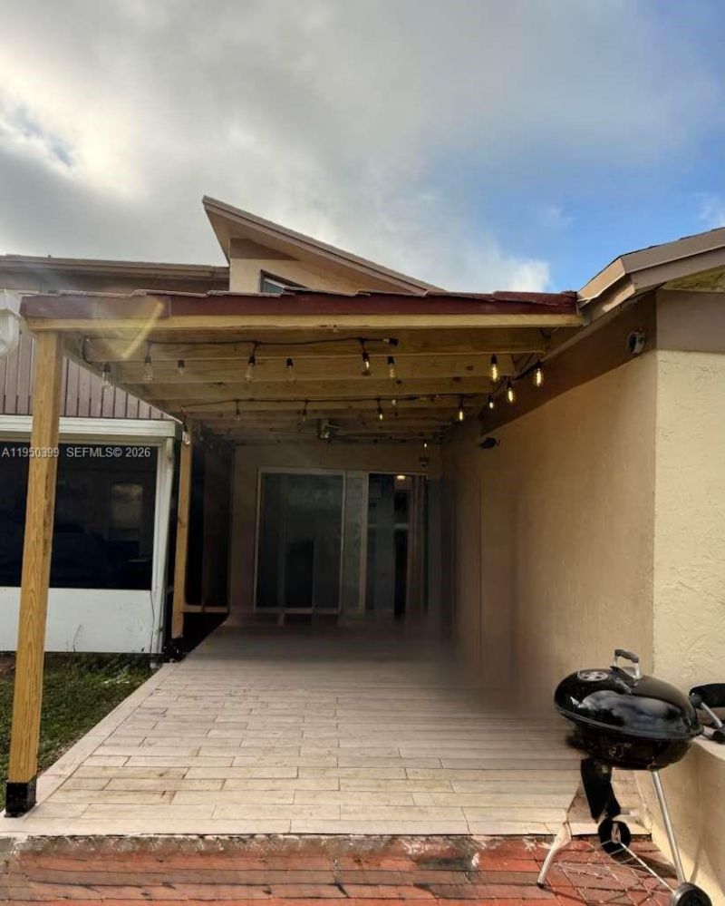 10625 NW 30th Pl, Unit 1, Sunrise, FL 33322 Photo