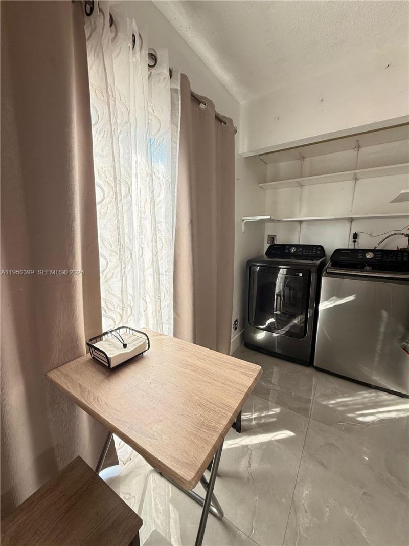 10625 NW 30th Pl, Unit 1, Sunrise, FL 33322 Photo