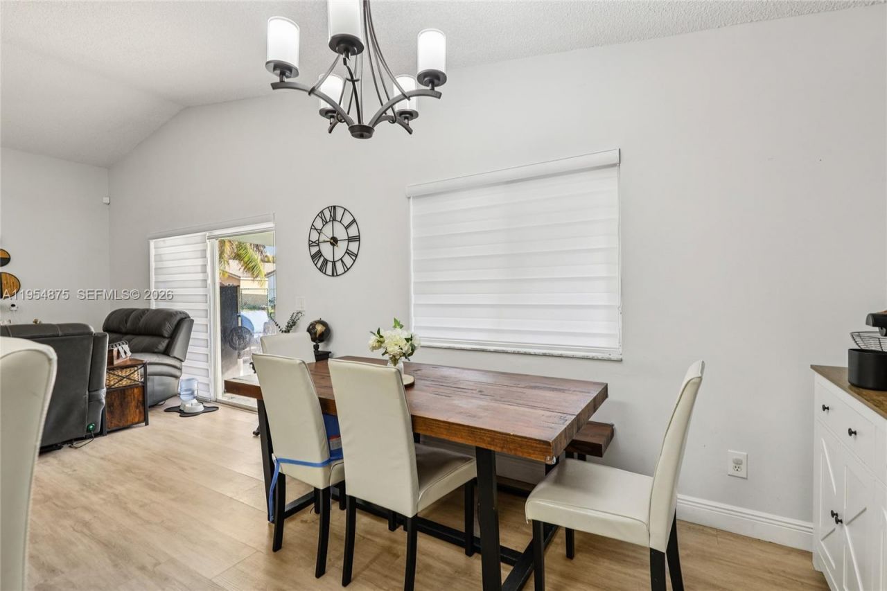 10412 SW 23rd Ct, Miramar, FL 33025 Photo