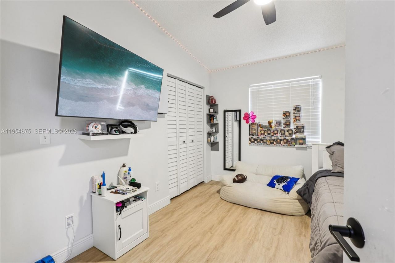 10412 SW 23rd Ct, Miramar, FL 33025 Photo