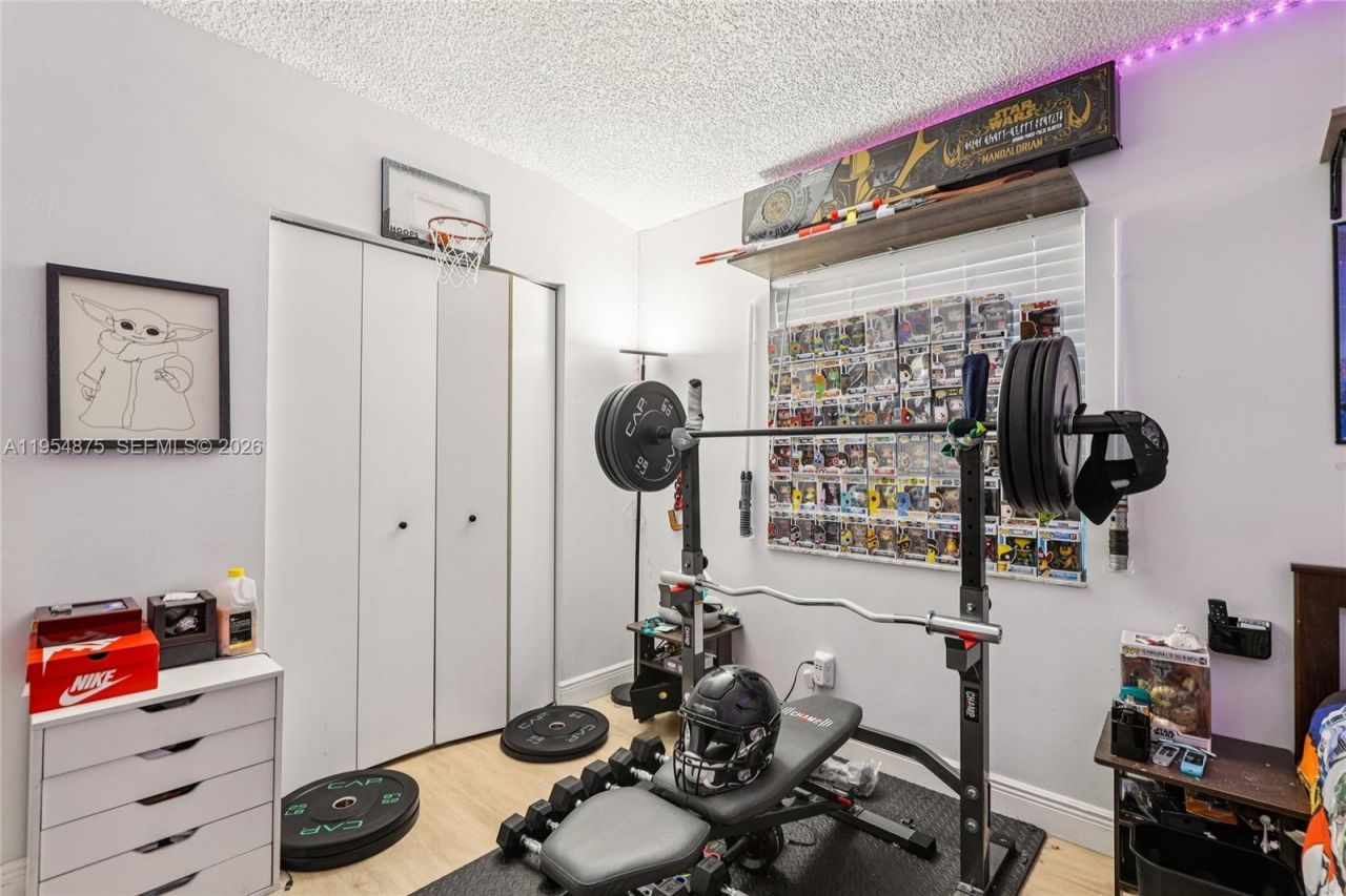 10412 SW 23rd Ct, Miramar, FL 33025 Photo