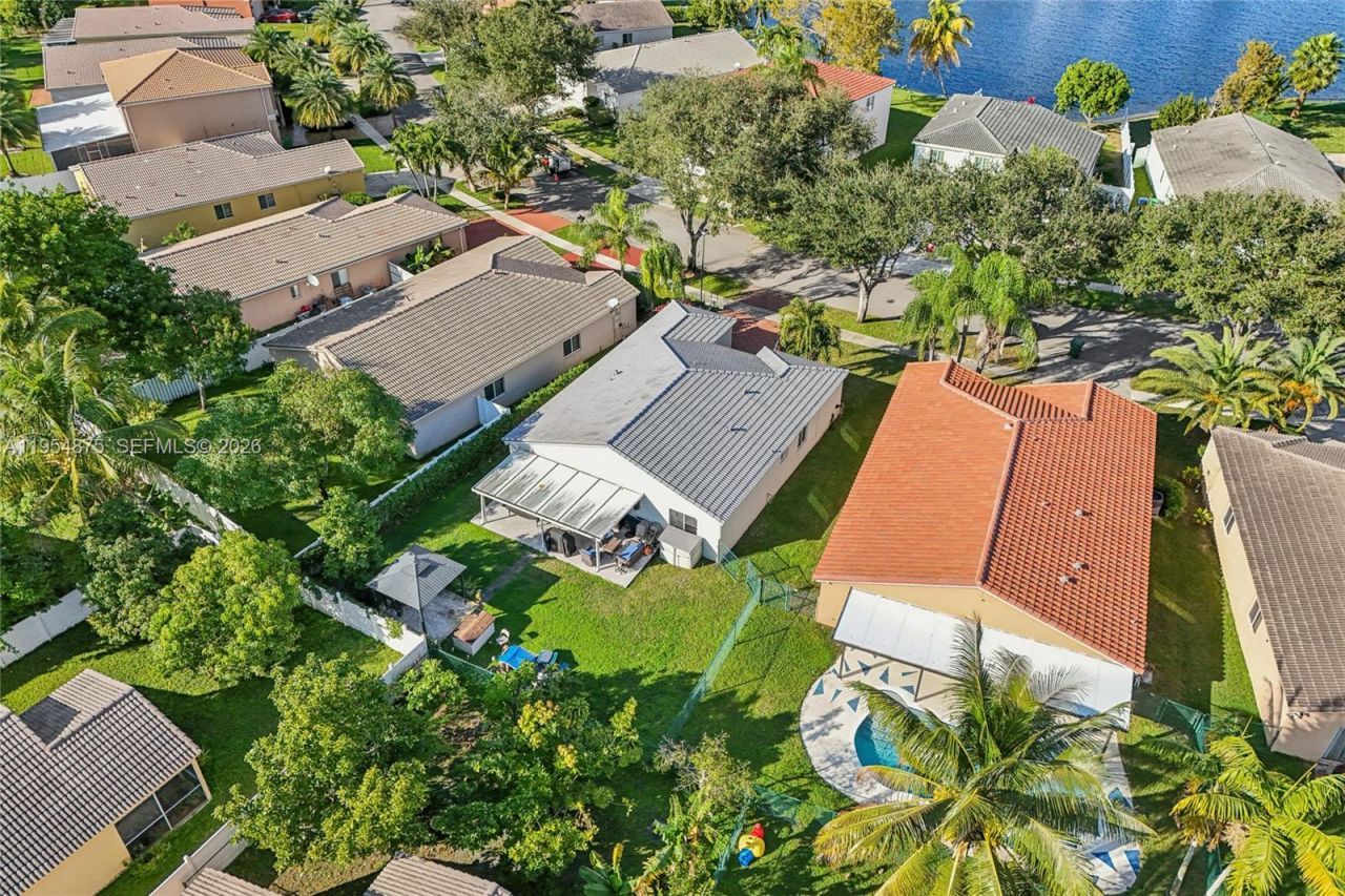 10412 SW 23rd Ct, Miramar, FL 33025 Photo