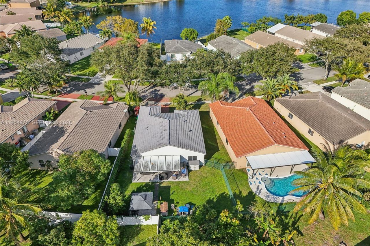 10412 SW 23rd Ct, Miramar, FL 33025 Photo