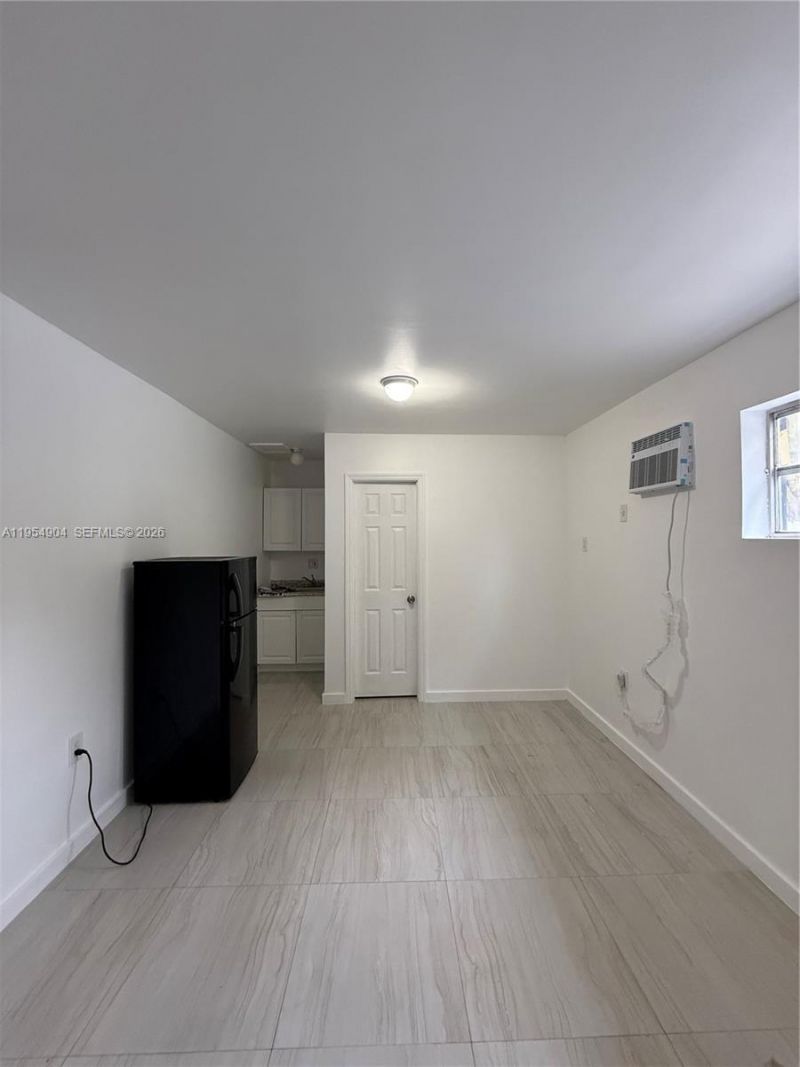 4910 SW 98th Ave Rd, Unit a, Miami, FL 33165 Photo